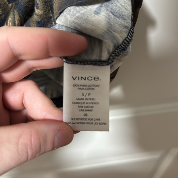 Vince brown Pima cotton leaf patterned SS crew neck tee size small - Picture 3 of 5